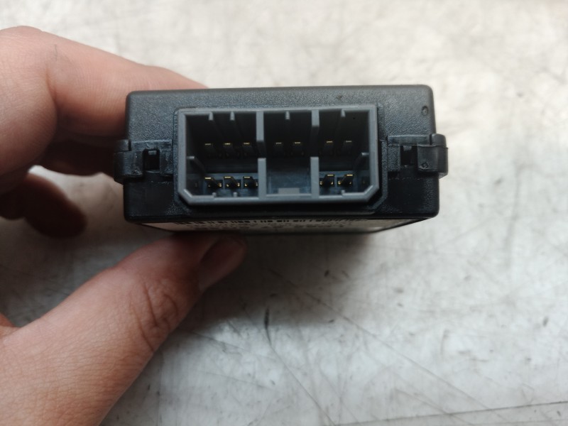 Recambio de modulo electronico para mazda 626 monovolumen (gw) 2.0 exclusive (85kw) referencia OEM IAM 52010563D 52010563D 52010