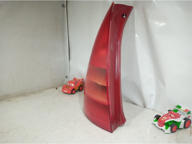 Recambio de piloto trasero izquierdo para citroën c3 referencia OEM IAM   