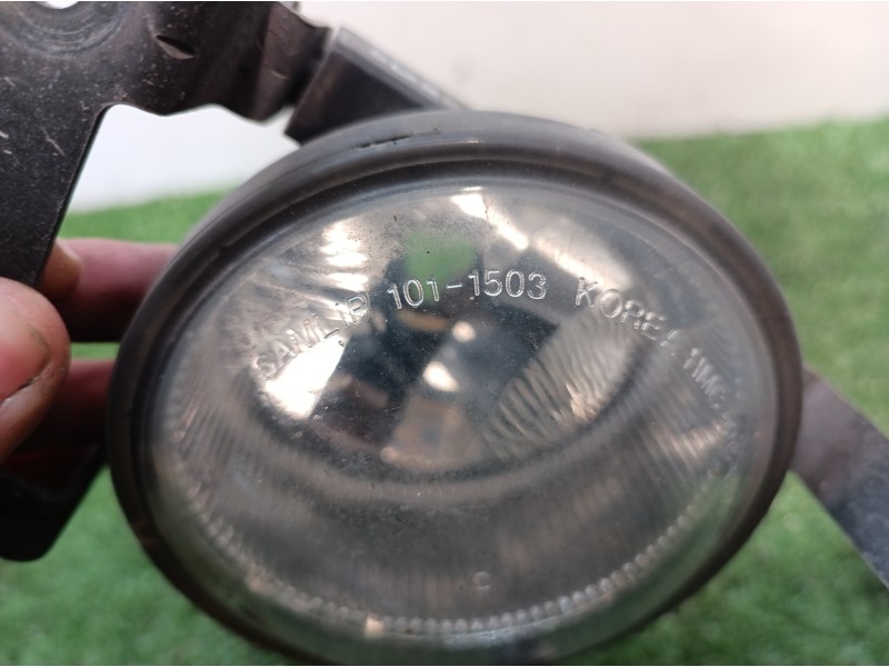 Recambio de faro antiniebla derecho para hyundai tucson (jm) 2,0 classic 4x2 referencia OEM IAM 1011503 1011503 1011503