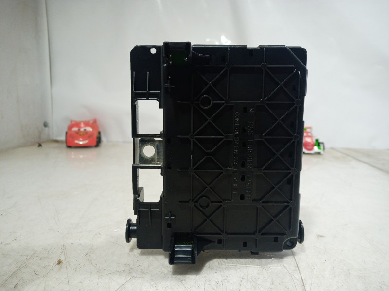 Recambio de caja reles / fusibles para citroën c3 referencia OEM IAM 964349878000 964349878000 964349878000