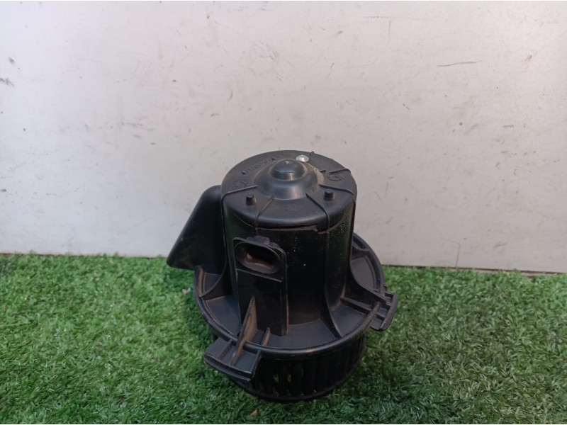 Recambio de motor calefaccion para peugeot 307 cc (s2) sport referencia OEM IAM PF2A1 PF2A1 815239