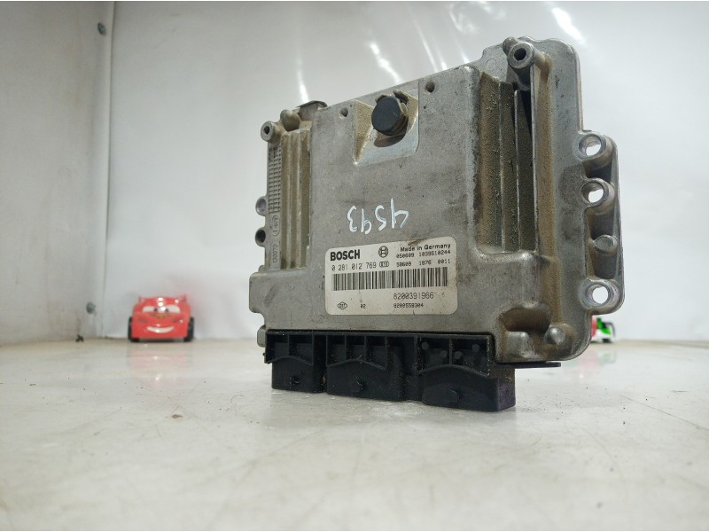 Recambio de centralita motor uce para renault scenic ii referencia OEM IAM 0281012769 0281012769 0281012769
