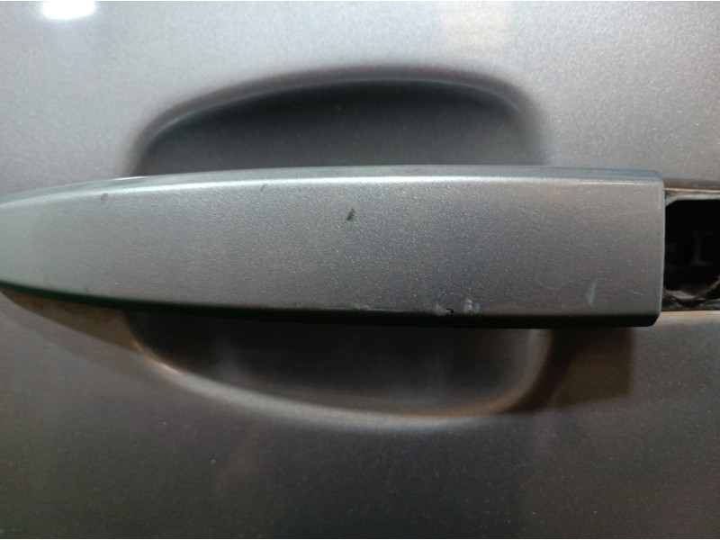 Recambio de puerta delantera izquierda para opel astra h berlina cosmo referencia OEM IAM 5PUERTAS 5 PUERTAS 5 PUERTAS