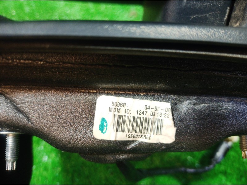 Recambio de retrovisor derecho para dodge journey sxt referencia OEM IAM 1GE001XRAC 1GE001XRAC 1GE001XRAC