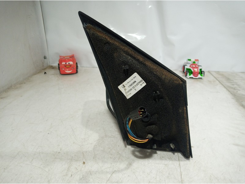 Recambio de retrovisor izquierdo para ford fiesta (cbk) ambiente referencia OEM IAM 014197 014197 014197