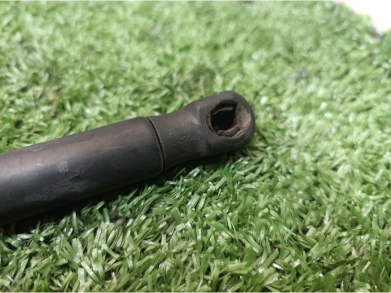 Recambio de amortiguadores capo para opel astra gtc enjoy referencia OEM IAM 24465295 24465295 1567RH0310N