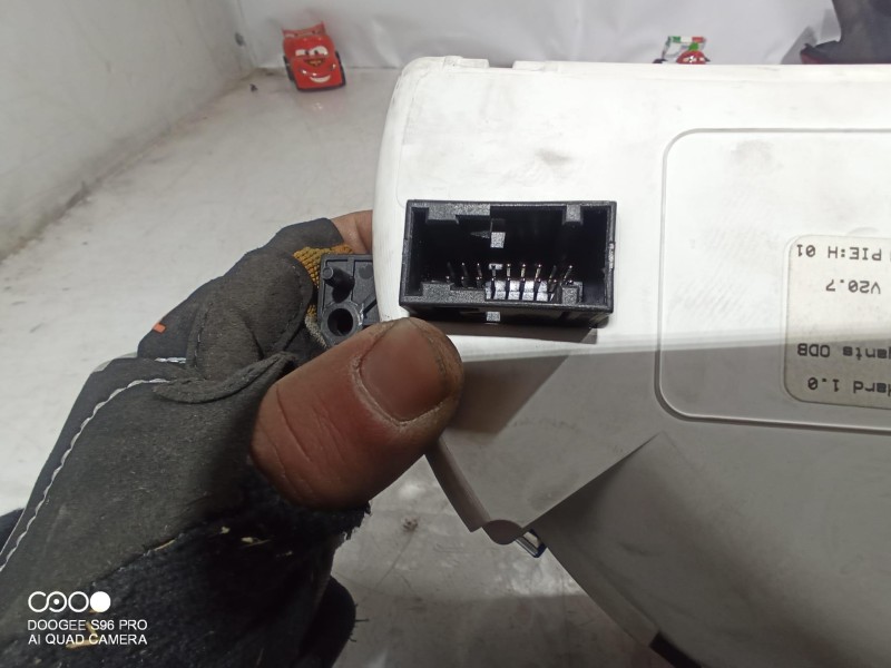 Recambio de cuadro instrumentos para citroën c3 referencia OEM IAM P9652008280 P9652008280 P9652008280