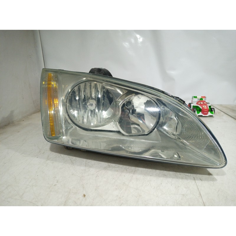 Recambio de faro derecho para ford focus berlina (cap) 2.0 tdci cat referencia OEM IAM 4M5113K060AA 4M5113K060AA 4M5113K060