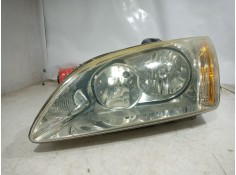Recambio de faro izquierdo para ford focus berlina (cap) 2.0 tdci cat referencia OEM IAM   