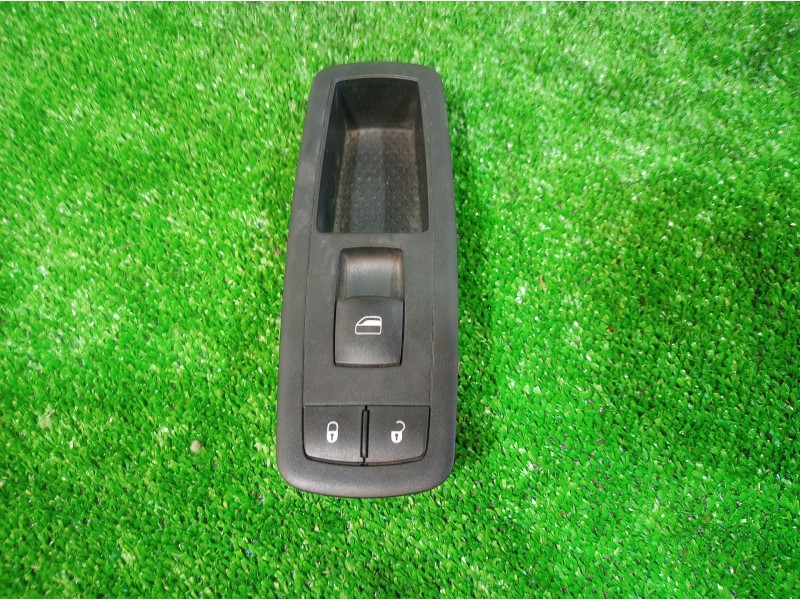 Recambio de mando elevalunas delantero derecho para dodge journey sxt referencia OEM IAM 68029178 68029178 68029178