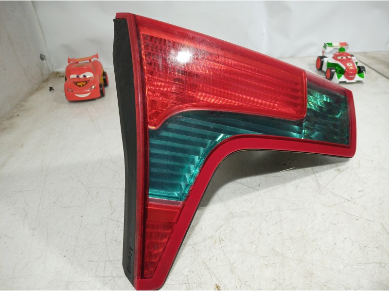 Recambio de piloto trasero izquierdo interior para citroën c5 berlina collection referencia OEM IAM 89032711X31 89032711X31 8903