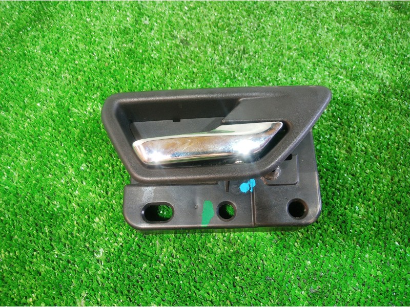 Recambio de maneta interior delantera derecha para dodge journey sxt referencia OEM IAM 96209910 96209910 96209910