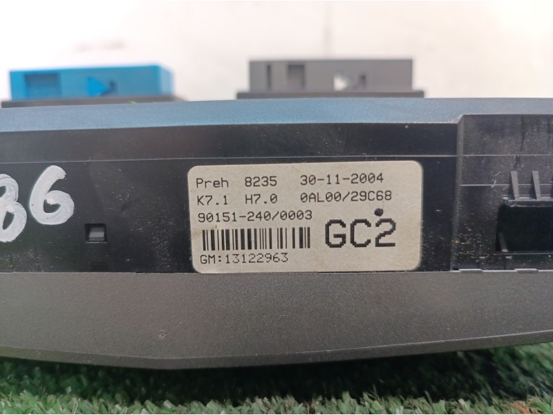 Recambio de mando calefaccion / aire acondicionado para opel astra h berlina cosmo referencia OEM IAM 13122963 13122963 13122963