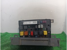 Recambio de caja reles / fusibles para opel astra h berlina cosmo referencia OEM IAM 15349211 15349211 743381