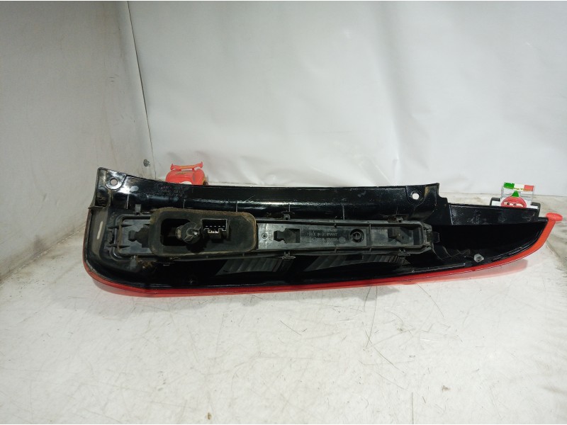 Recambio de piloto trasero izquierdo para ford fiesta (cbk) ambiente referencia OEM IAM 2S6113N004AD 2S6113N004AD 2S6113N004