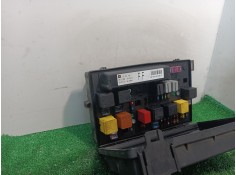 Recambio de caja reles / fusibles para opel astra h berlina cosmo referencia OEM IAM 15349211 15349211 743381 2