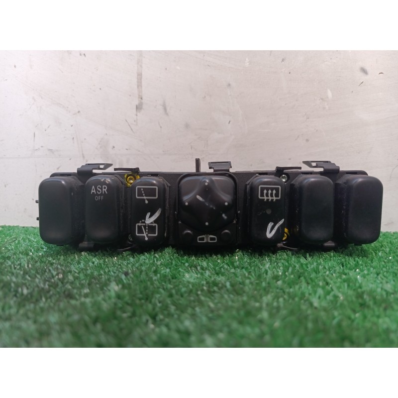 Recambio de mando multifuncion para mercedes-benz clase a (w168) 160 (168.033) referencia OEM IAM 1688203610 1688203610 33010901