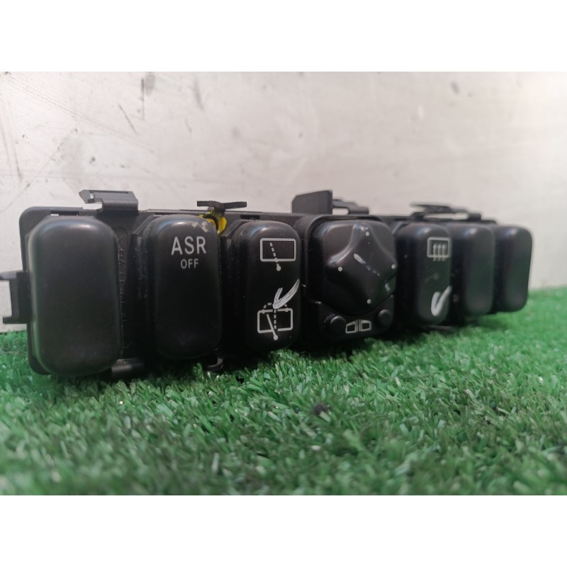 Recambio de mando multifuncion para mercedes-benz clase a (w168) 160 (168.033) referencia OEM IAM 1688203610 1688203610 33010901