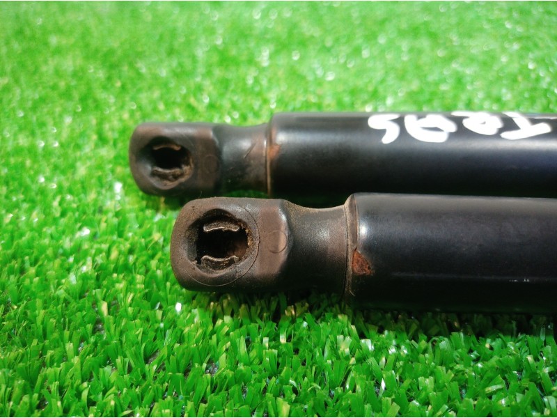 Recambio de amortiguadores maletero / porton para dodge journey sxt referencia OEM IAM 05178293AC 05178293AC 05178293AC