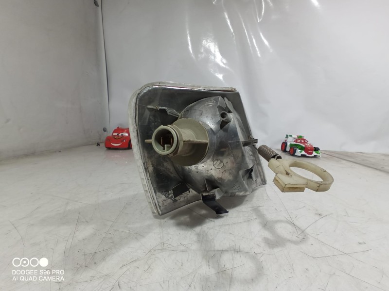 Recambio de piloto delantero izquierdo para volkswagen passat berlina (3b2) comfortline referencia OEM IAM 084411516LF 084411516