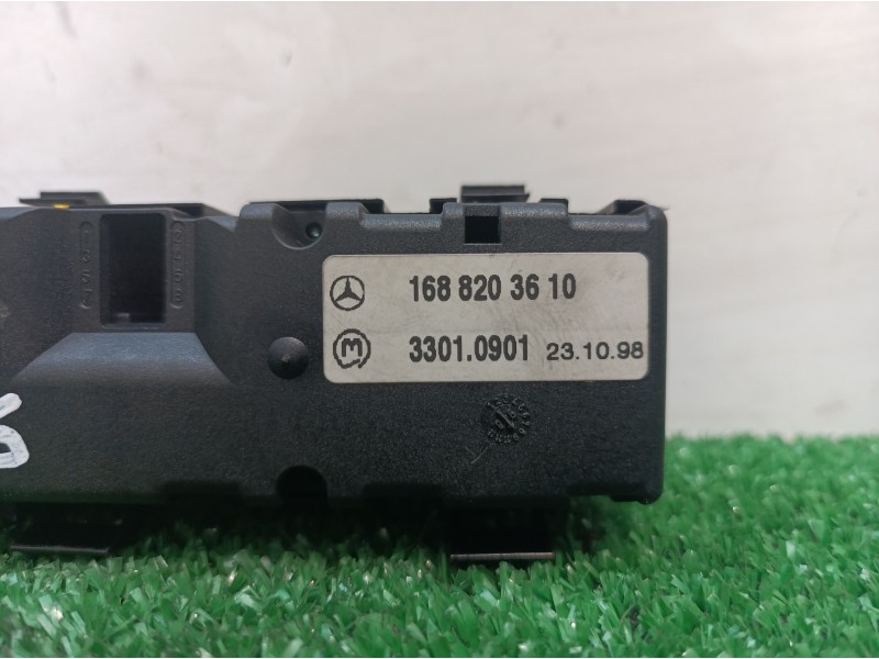 Recambio de mando multifuncion para mercedes-benz clase a (w168) 160 (168.033) referencia OEM IAM 1688203610 1688203610 33010901