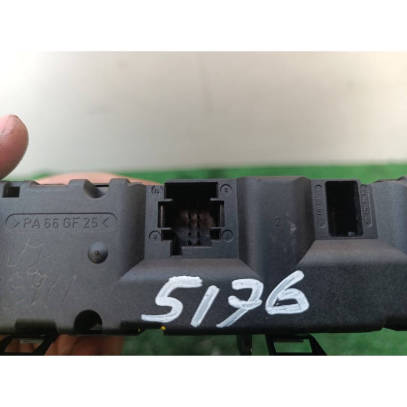 Recambio de mando multifuncion para mercedes-benz clase a (w168) 160 (168.033) referencia OEM IAM 1688203610 1688203610 33010901