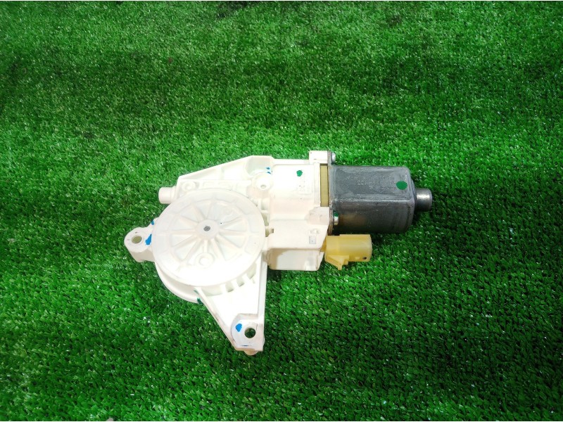 Recambio de motor elevalunas trasero derecho para dodge journey sxt referencia OEM IAM 964368100 964368100 964368100