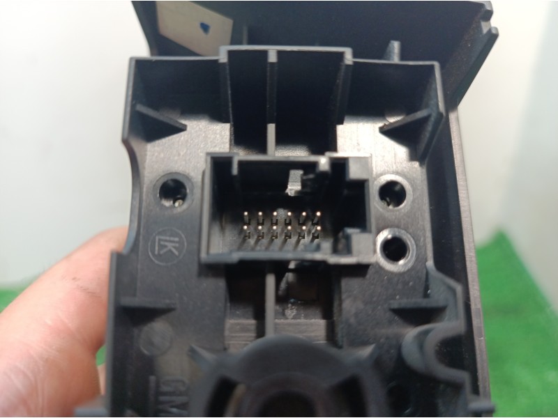 Recambio de mando luces para opel astra h berlina cosmo referencia OEM IAM 13124864 13124864 331985437