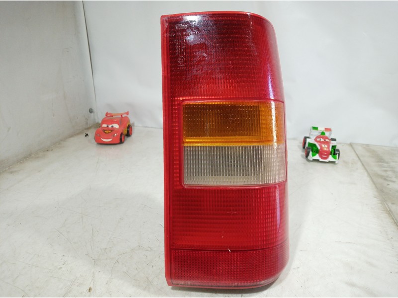 Recambio de piloto trasero derecho para citroën jumpy 2.0 hdi referencia OEM IAM   