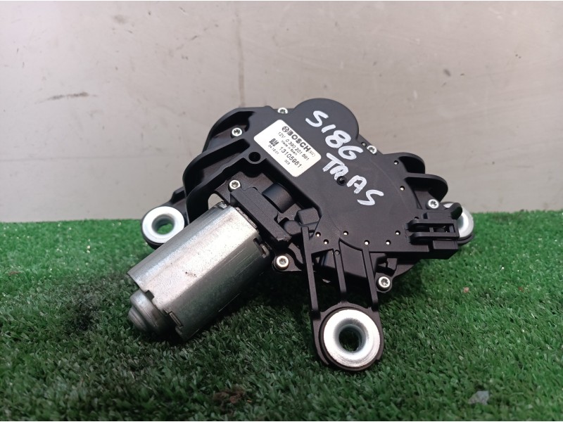 Recambio de motor limpia trasero para opel astra h berlina cosmo referencia OEM IAM 13105981 13105981 0390201591