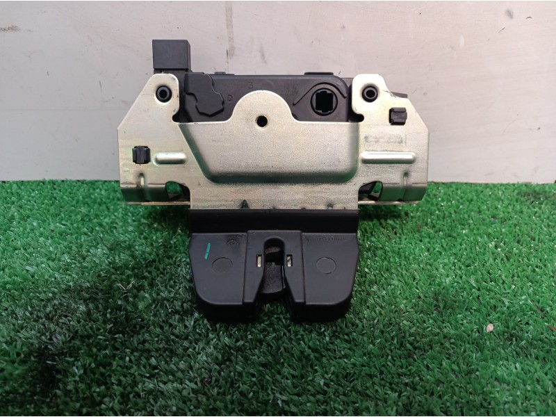 Recambio de cerradura maletero / porton para opel astra h berlina cosmo referencia OEM IAM 13117285 13117285 495058724