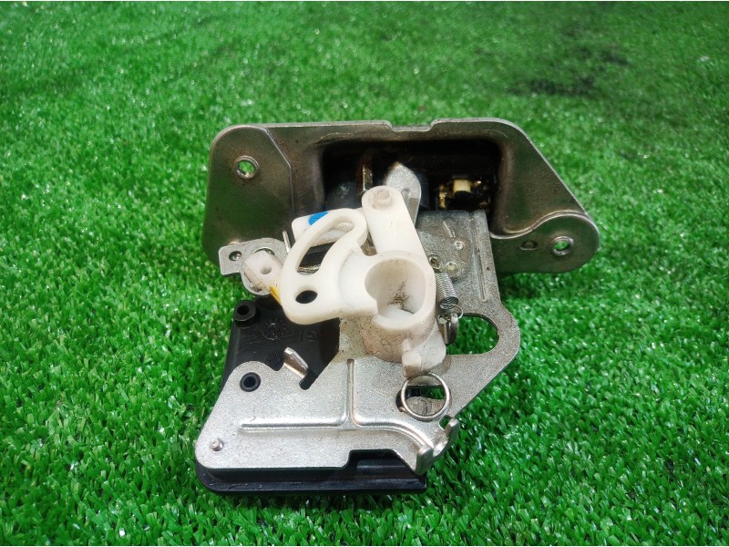 Recambio de cerradura maletero / porton para dodge journey sxt referencia OEM IAM   