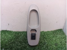 Recambio de mando elevalunas delantero derecho para nissan almera tino (v10m) 2.2 16v turbodiesel cat referencia OEM IAM 80960BU