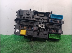 Recambio de caja reles / fusibles para opel astra h berlina cosmo referencia OEM IAM 13181278 13181278 5DK00866931