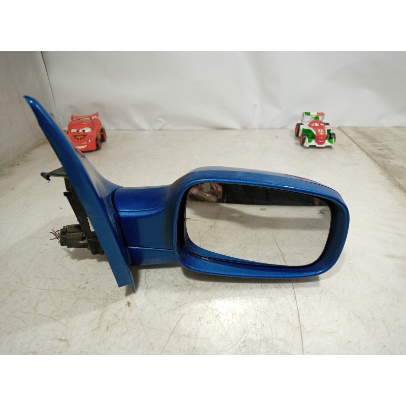 Recambio de retrovisor derecho para renault megane ii classic berlina 1.9 dci diesel referencia OEM IAM 011105 011105 011105