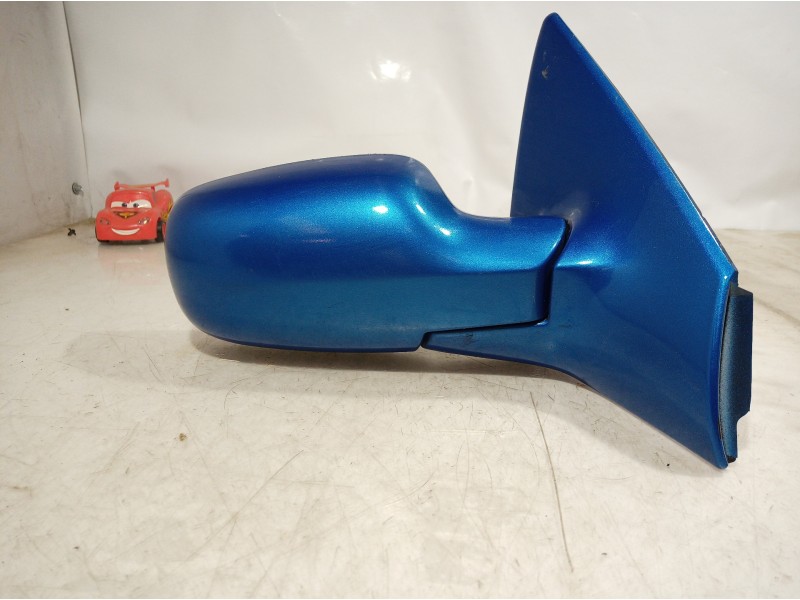 Recambio de retrovisor derecho para renault megane ii classic berlina 1.9 dci diesel referencia OEM IAM 011105 011105 011105