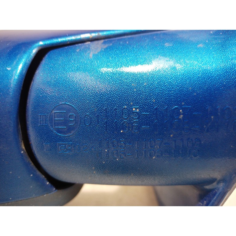 Recambio de retrovisor derecho para renault megane ii classic berlina 1.9 dci diesel referencia OEM IAM 011105 011105 011105