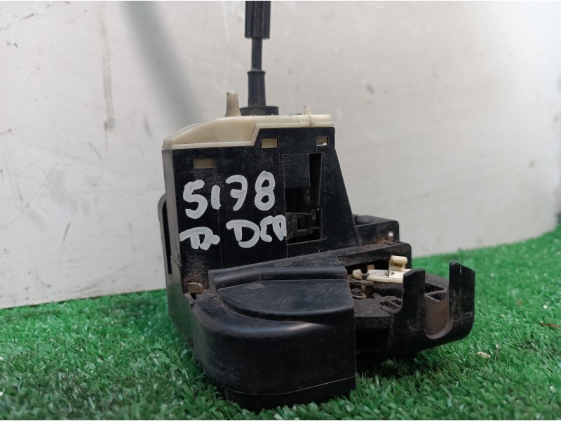 Recambio de cerradura puerta delantera derecha para renault clio ii fase ii (b/cb0) dynamique referencia OEM IAM   