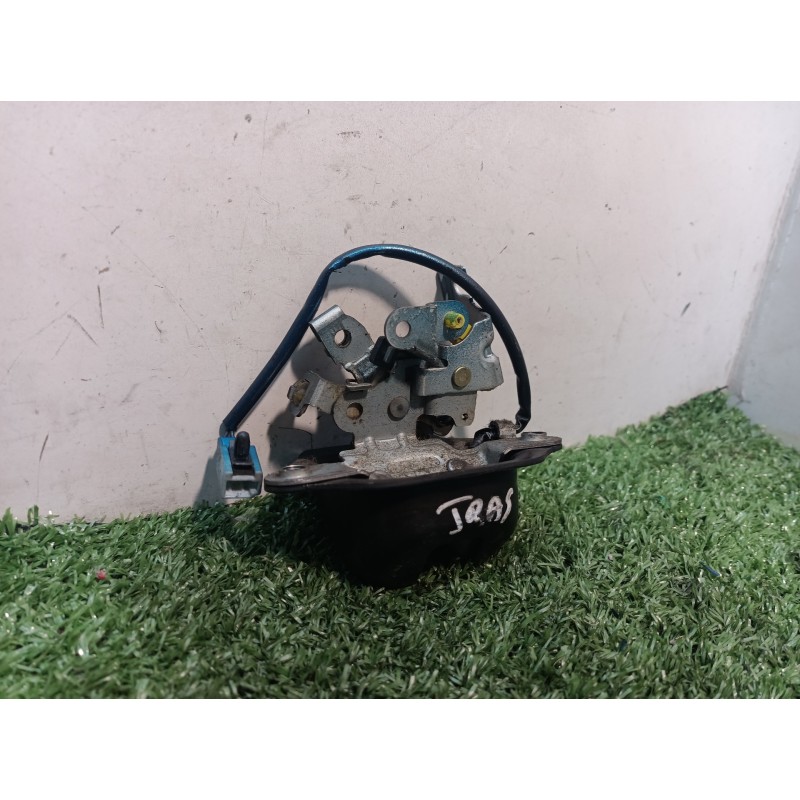 Recambio de cerradura maletero / porton para nissan almera tino (v10m) 2.2 16v turbodiesel cat referencia OEM IAM   