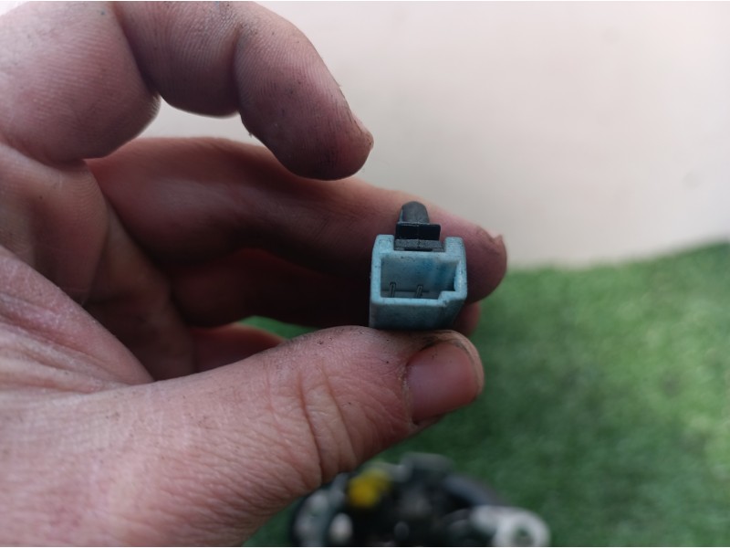 Recambio de cerradura maletero / porton para nissan almera tino (v10m) 2.2 16v turbodiesel cat referencia OEM IAM   