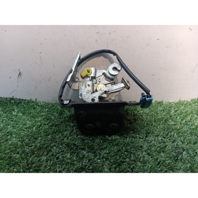 Recambio de cerradura maletero / porton para nissan almera tino (v10m) 2.2 16v turbodiesel cat referencia OEM IAM   