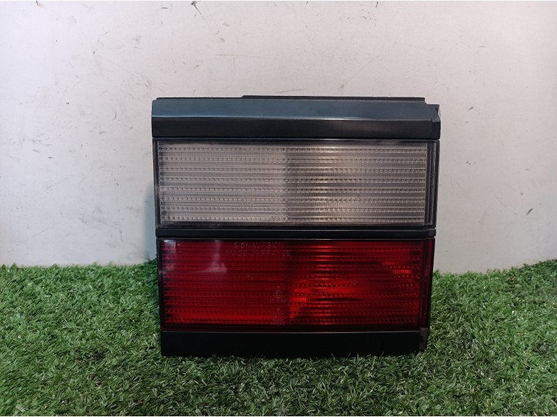 Recambio de piloto trasero derecho para volkswagen passat variant (315) referencia OEM IAM 333945107 333945107 333945259