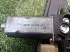 Recambio de elevalunas trasero izquierdo para mercedes-benz clase c (w203) berlina 200 compressor (203.045) referencia OEM IAM 0 2