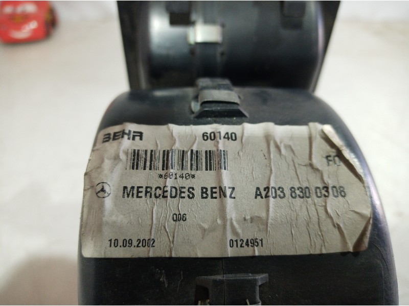 Recambio de ventilador calefaccion para mercedes-benz clase clk (w209) coupe 320 cdi (209.320) referencia OEM IAM A2038300308 A2