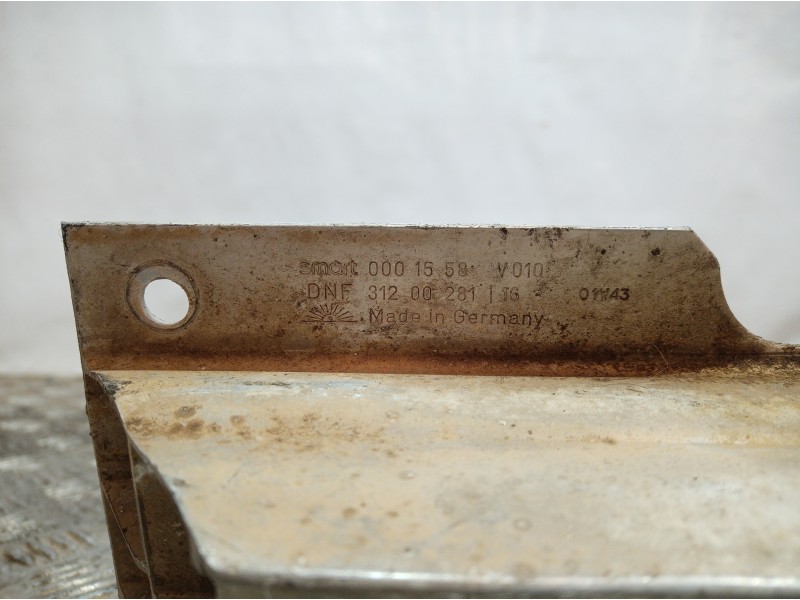 Recambio de refuerzo paragolpes trasero para smart coupe smart fun referencia OEM IAM 0001558V010 0001558V010 0001558V010
