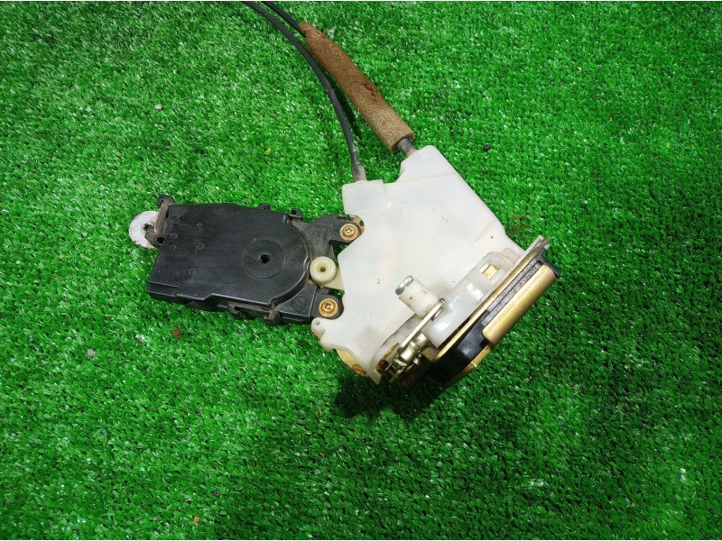 Recambio de cerradura puerta trasera izquierda para subaru tribeca b9 limited referencia OEM IAM   