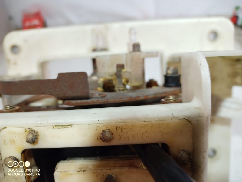 Recambio de palanca cambio para mitsubishi montero (v60/v70) 3.2 di-d avance (5-ptas.) referencia OEM IAM MR477654 MR477654 MR47