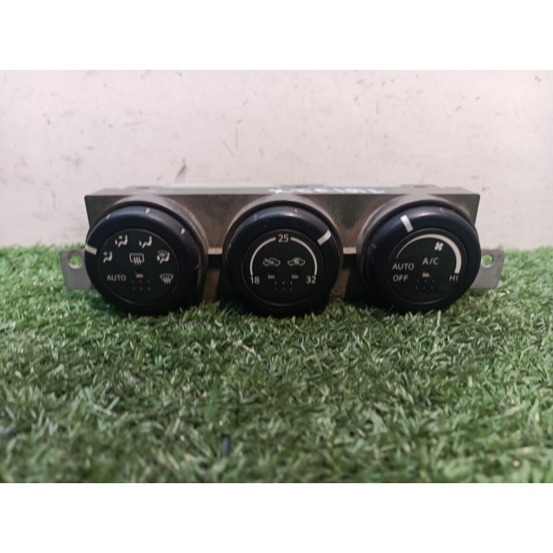 Recambio de mando calefaccion / aire acondicionado para nissan x-trail (t30) comfort referencia OEM IAM 27500EQ410 27500EQ410 A0