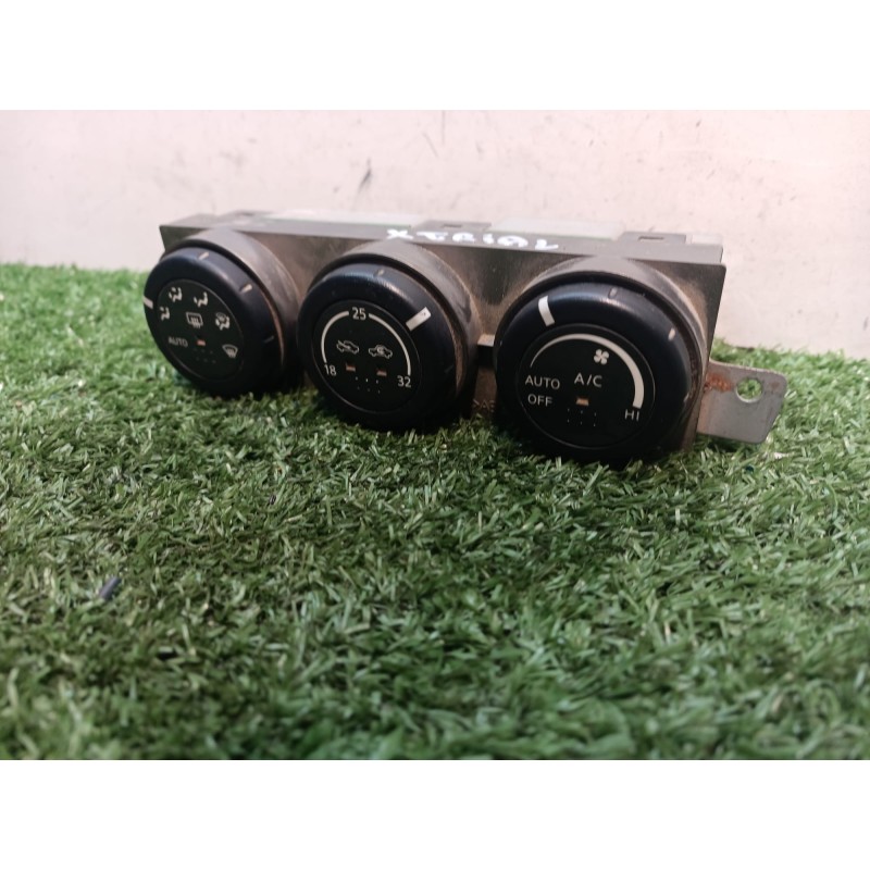 Recambio de mando calefaccion / aire acondicionado para nissan x-trail (t30) comfort referencia OEM IAM 27500EQ410 27500EQ410 A0