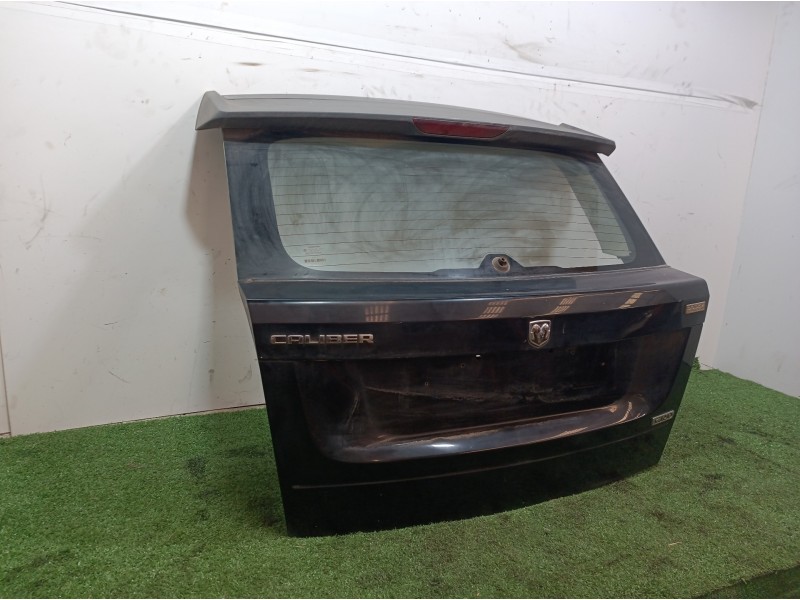 Recambio de porton trasero para dodge caliber s referencia OEM IAM   